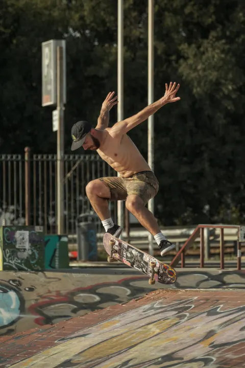 Skate Phone Wallpaper · sport · 1440×2160