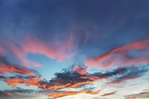 壮丽天空 4K壁纸 · nature · 3840×2560