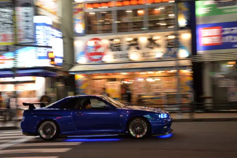 Neon City Street 4K Wallpaper · city · 3840×2563