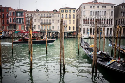 Hình nền Kênh đào Venice 4K · architecture · 3840×2560