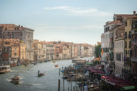Wallpaper Kanal Venesia 4K · architecture · 3840×2560