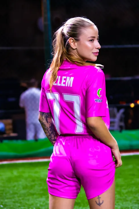 Football Phone Wallpaper · sport · 1440×2160
