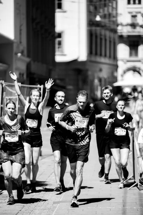 Runner Phone Wallpaper · sport · 1440×2160