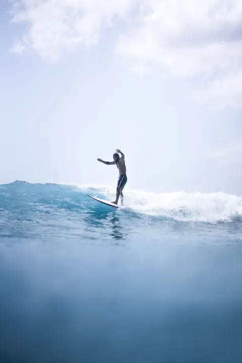 Surfing Phone Wallpaper · sport · 1440×2159