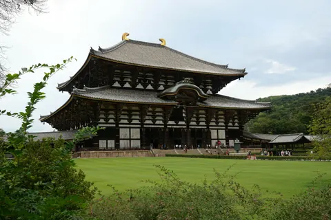 Fond d'écran Pagode japonaise 4K · architecture · 3840×2560