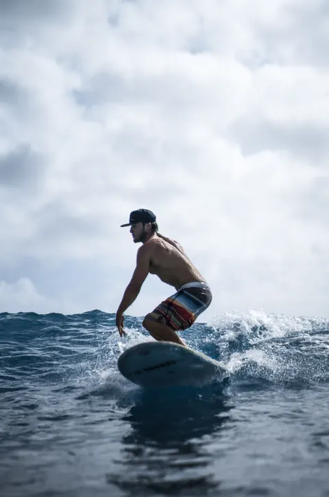 Surfing Phone Wallpaper · sport · 1440×2174