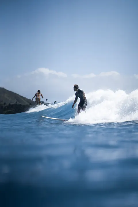 Surfing Phone Wallpaper · sport · 1440×2159
