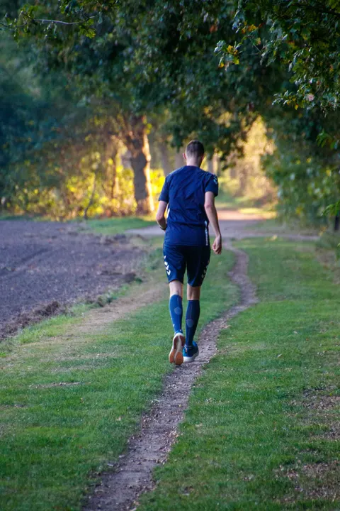 Runner Phone Wallpaper · sport · 1440×2160