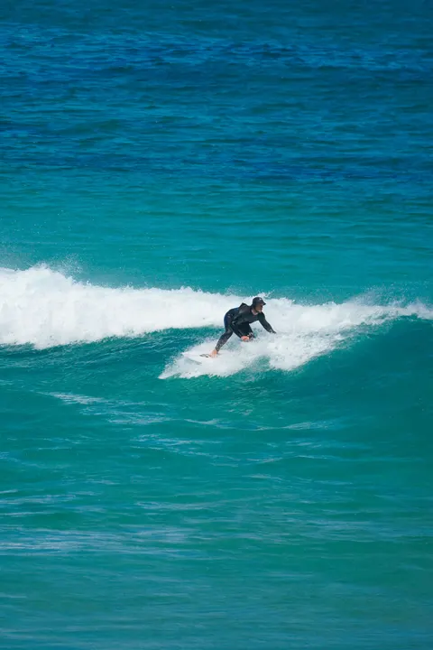 Surfing Phone Wallpaper · sport · 1440×2160