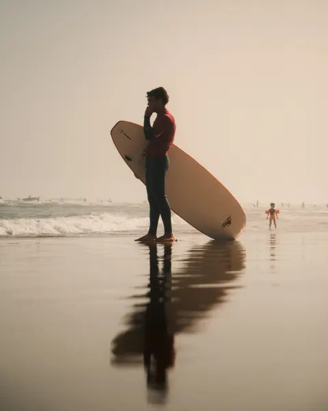 Surfing Phone Wallpaper · sport · 1440×1800