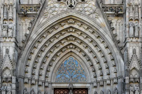 Sfondo Cattedrale 4K · architecture · 3840×2560