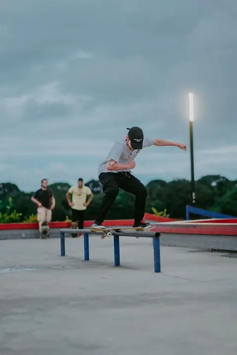 Skate Phone Wallpaper · sport · 1440×2160