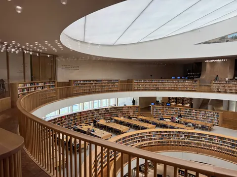 Wallpaper Perpustakaan Megah 4K · architecture · 3840×2880