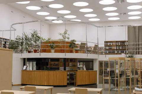 Grand Library 4K Wallpaper · architecture · 3840×2560