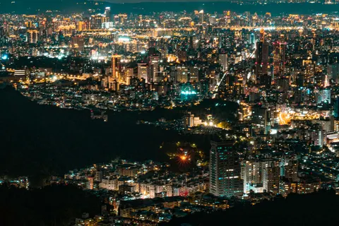 City Aerial 4K Wallpaper · city · 3840×2561