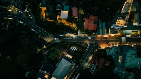 Stadt-Luftaufnahme 4K Hintergrundbild · city · 3840×2160