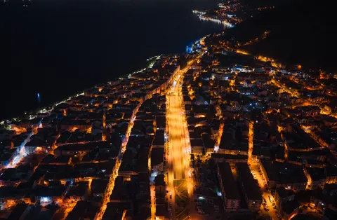 خلفية المدينة من الجو بدقة 4K · city · 3840×2511