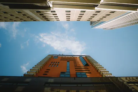 Обои Небоскрёб 4K · city · 3840×2560