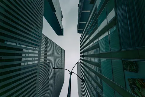 Skyscraper 4K Wallpaper · city · 3840×2561