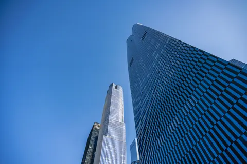 Wolkenkratzer 4K Hintergrundbild · city · 3840×2560