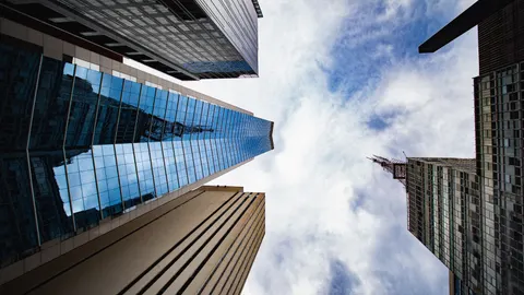 Skyscraper 4K Wallpaper · city · 3840×2161
