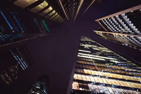 Skyscraper 4K Wallpaper · city · 3840×2560