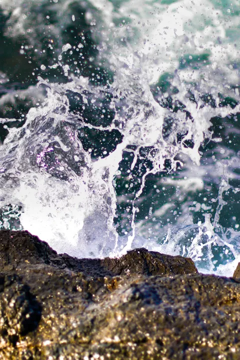 Crashing Wave Phone Wallpaper · ocean_v · 1440×2160