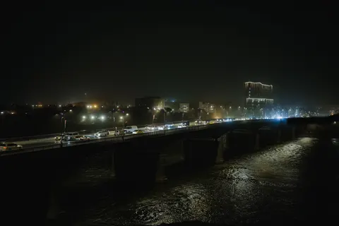 도시 다리 4K 배경화면 · city · 3840×2560