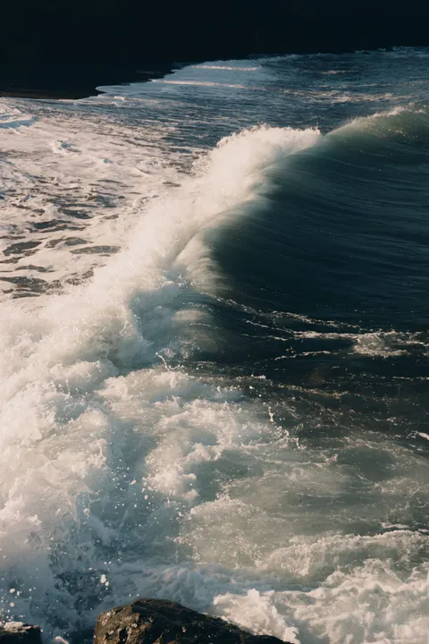 Onda che si Infrange Sfondo per Telefono · ocean_v · 1440×2160