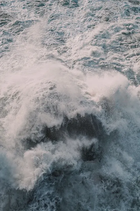 Crashing Wave Phone Wallpaper · ocean_v · 1440×2160