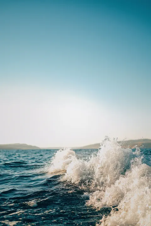 부서지는 파도 휴대폰 배경화면 · ocean_v · 1440×2160