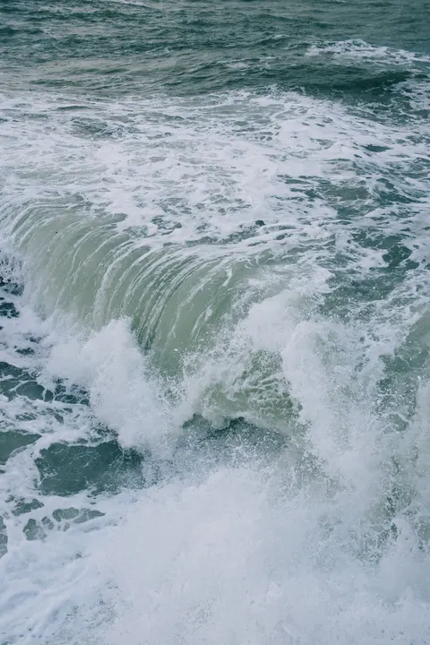 Crashing Wave Phone Wallpaper · ocean_v · 1440×2160