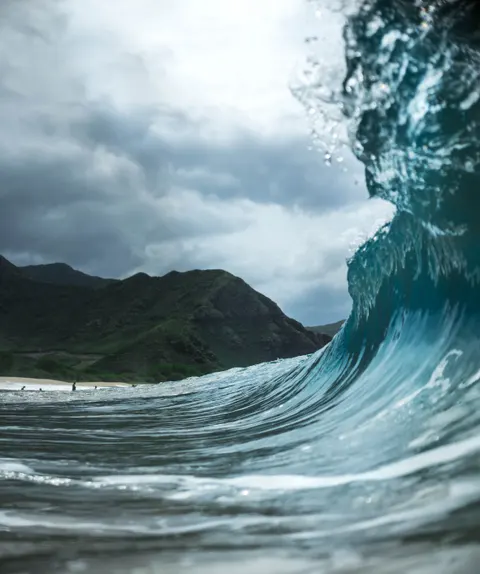 Crashing Wave Phone Wallpaper · ocean_v · 1440×1724