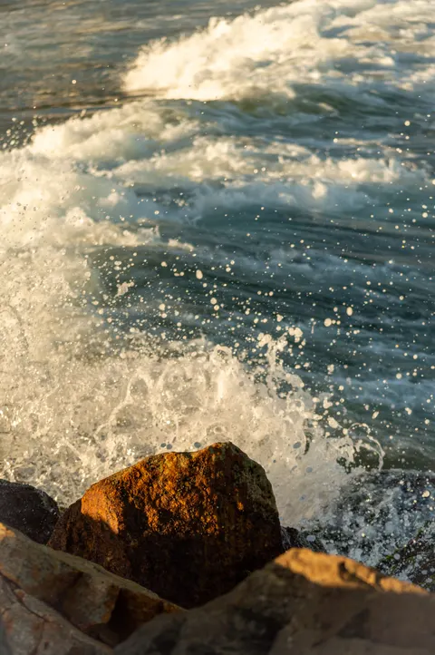 टकराती लहर मोबाइल वॉलपेपर · ocean_v · 1440×2166