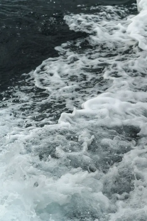 Crashing Wave Phone Wallpaper · ocean_v · 1440×2160