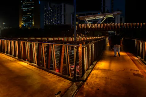 City Bridge 4K Wallpaper · city · 3840×2563