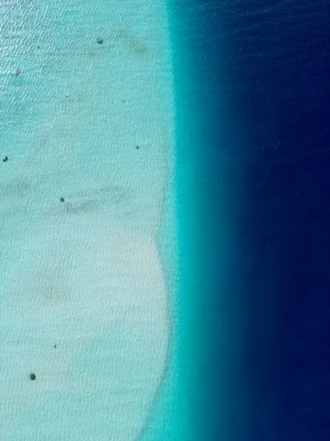 Mar Transparente Papel de Parede para Celular · ocean_v · 1440×1920