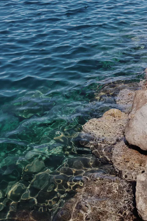 Helder water Telefoon Achtergrond · ocean_v · 1440×2160