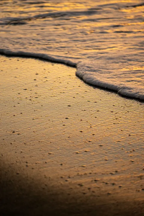أمواج الشاطئ خلفية للجوال · ocean_v · 1440×2160