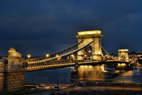 City Bridge 4K Wallpaper · city · 3840×2560