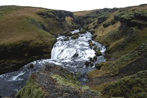 Sfondo Cascate d'Islanda 4K · waterfall · 3840×2560
