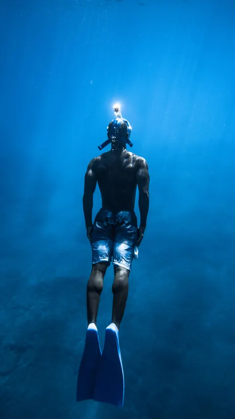 Blu Subacqueo Sfondo per Telefono · ocean_v · 1440×2560