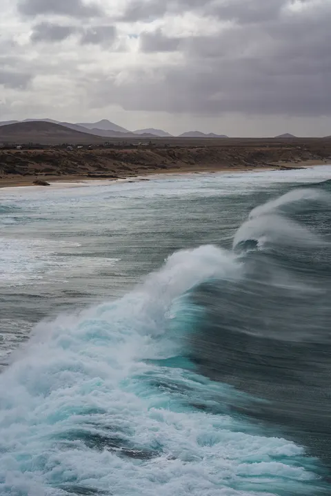 موج در حال شکستن والپیپر موبایل · ocean_v · 1440×2160
