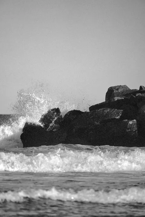 Crashing Wave Phone Wallpaper · ocean_v · 1440×2160