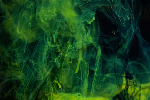 Smoke 4K Wallpaper · abstract · 3840×2561