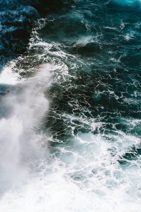 拍岸浪 手机壁纸 · ocean_v · 1440×2160