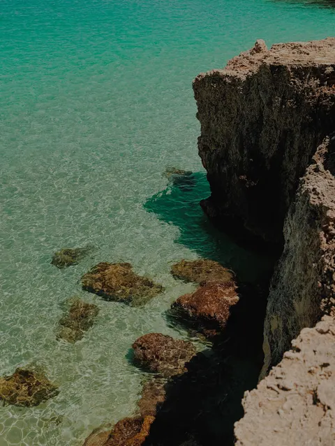 بحر صافٍ خلفية للجوال · ocean_v · 1440×1920