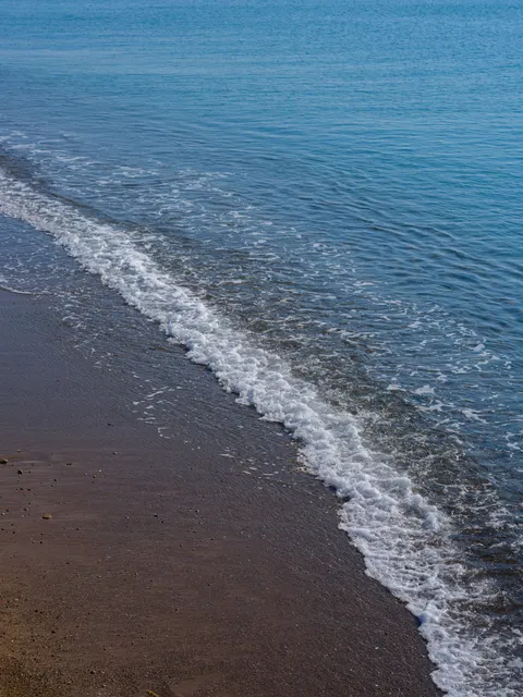 Shore Waves Phone Wallpaper · ocean_v · 1440×1920