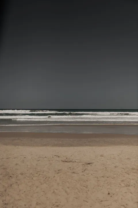 Fale na brzegu Tapeta na Telefon · ocean_v · 1440×2160