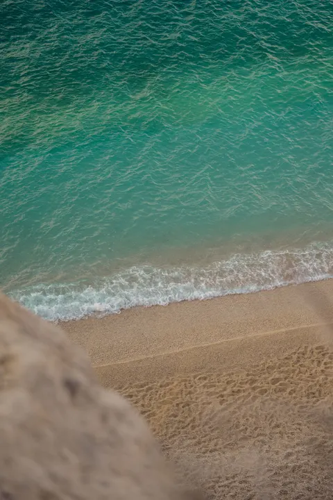 किनारे की लहरें मोबाइल वॉलपेपर · ocean_v · 1440×2160